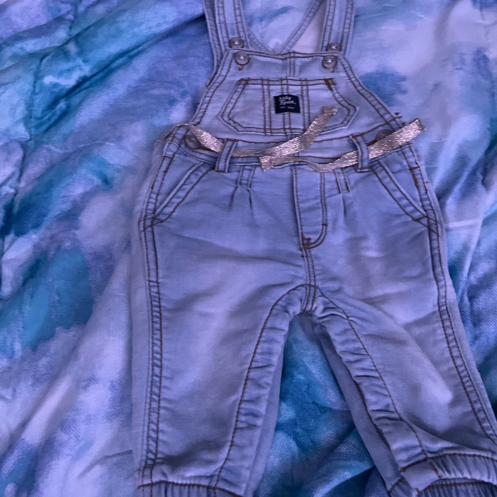 Baby clothes